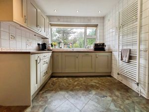 Photo 28- click for photo gallery